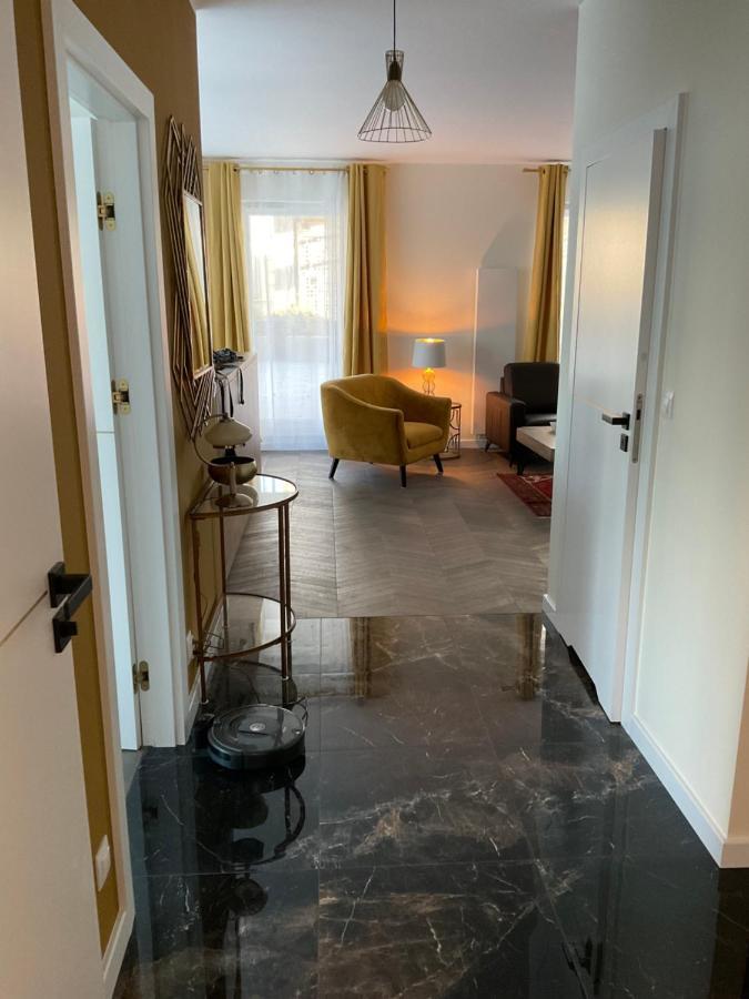 Апартаменты Apartament „Dwie Wieze” Катовице Экстерьер фото