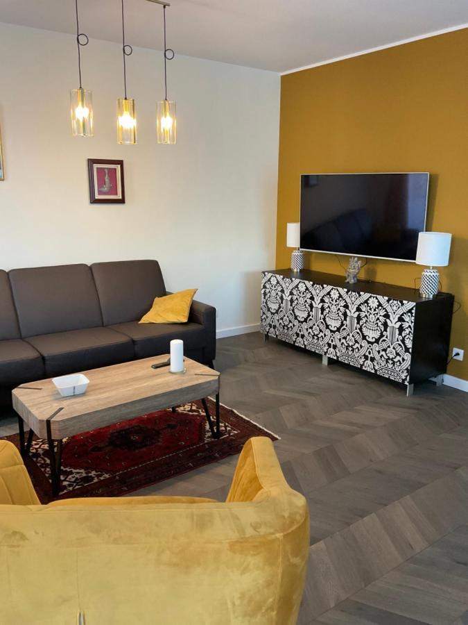 Апартаменты Apartament „Dwie Wieze” Катовице Экстерьер фото