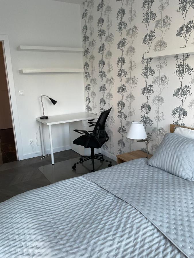 Апартаменты Apartament „Dwie Wieze” Катовице Экстерьер фото